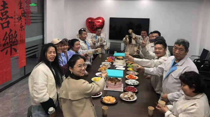 东裕三月杂志